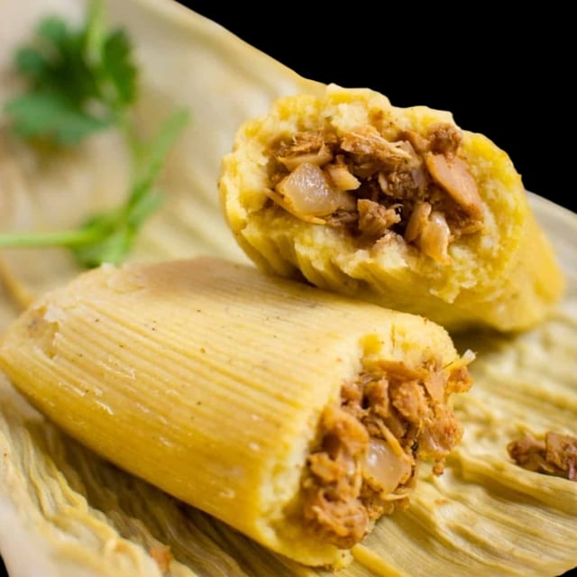 1 Tamal.
